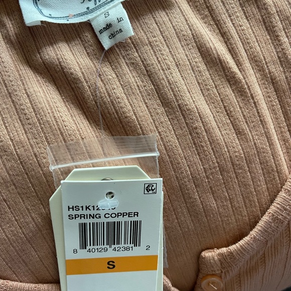 Hippie Rose peach Short Sleeve Rib Knit Baby Tee, size small - Picture 3 of 3